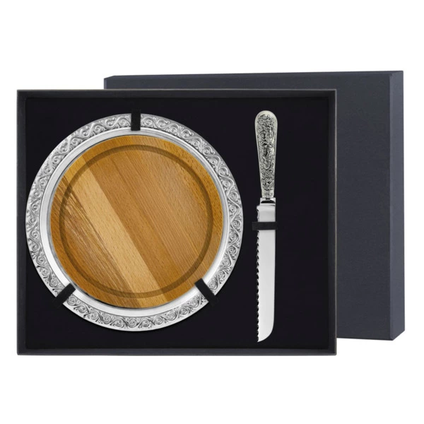 Набор для хлеба в футляре Кольчугинский мельхиор Охотничий из 3 предметов с посеребрением и чернение