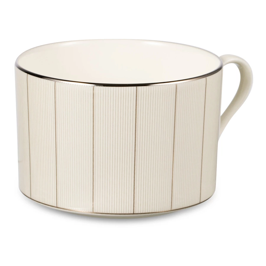 Чашка чайная с блюдцем Narumi Великолепие 270 мл, фарфор костяной