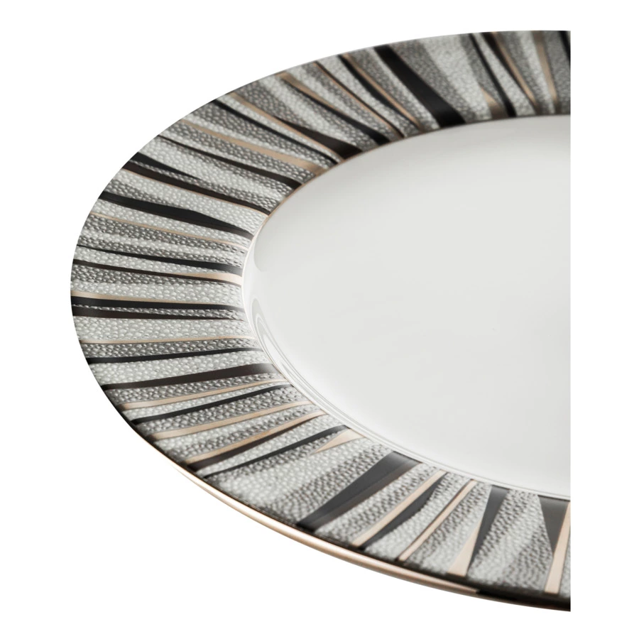 Тарелка закусочная Narumi Шагрин 23 см, фарфор костяной