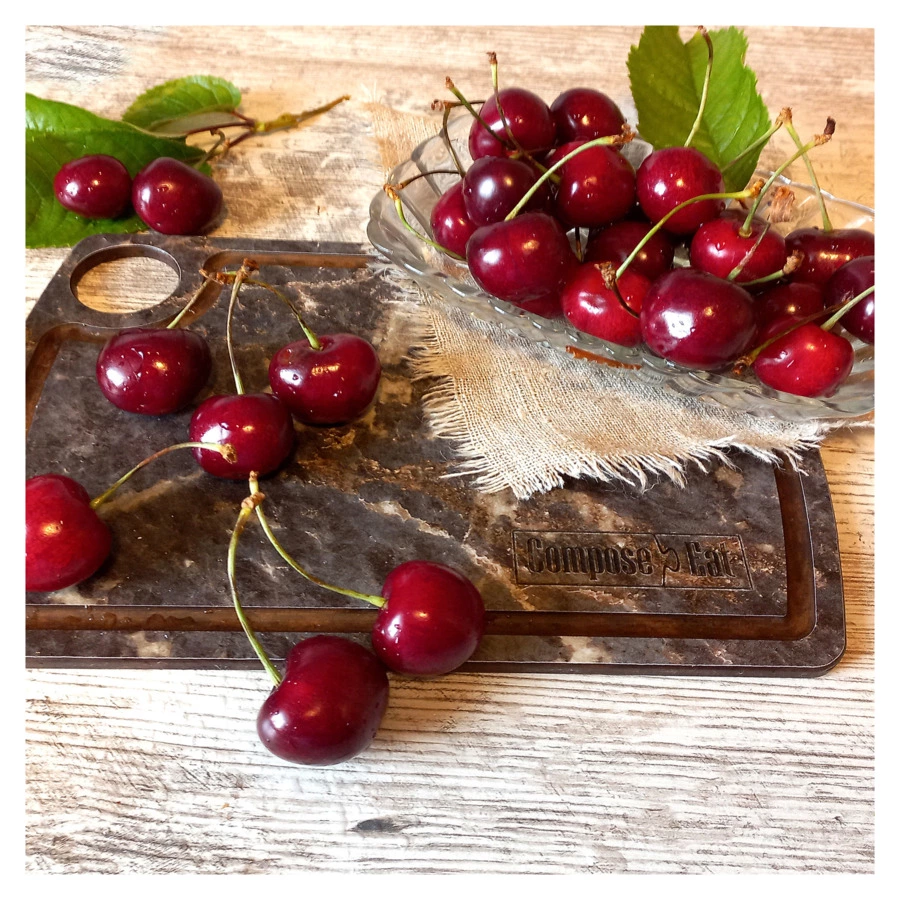 Доска разделочная с желобом ComposeEat Fashion 22х15 см, композит, мрамор имперадор