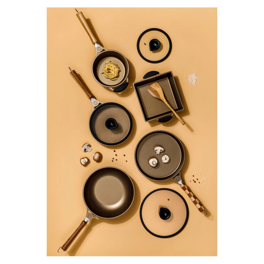 Сотейник для индукции с ручками Luchetti 25х25 см, алюминий литой, золотой, п/к