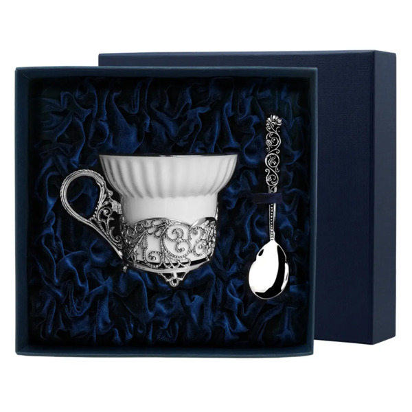 Чашка чайная с ложкой в футляре АргентА Кружевные узоры 75.81 г, серебро 925
