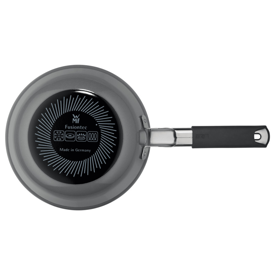 Сковорода с крышкой WMF Fusiontec Platinum 22 см, сталь нержавеющая, серая