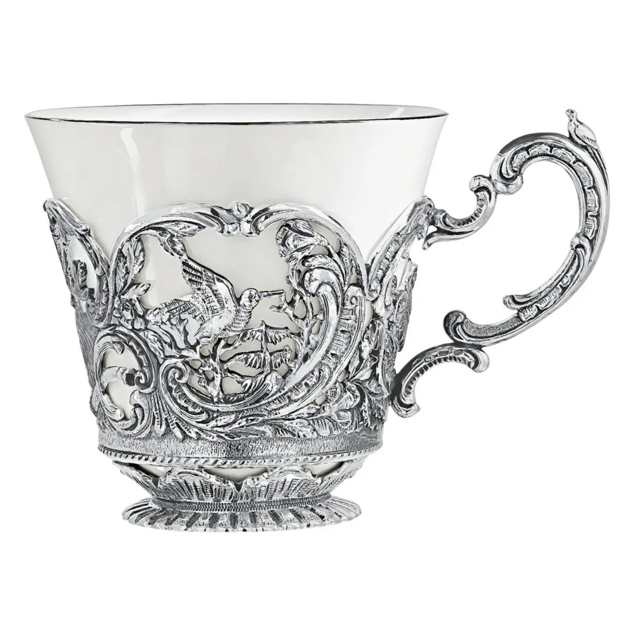 Чашка чайная с ложкой в футляре АргентА Королевская охота 175,48 г, серебро 925