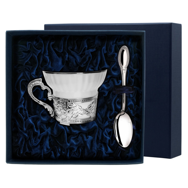 Чашка чайная с ложкой в футляре АргентА Серебро и Фарфор Константин Великий 70,16 г, серебро 925