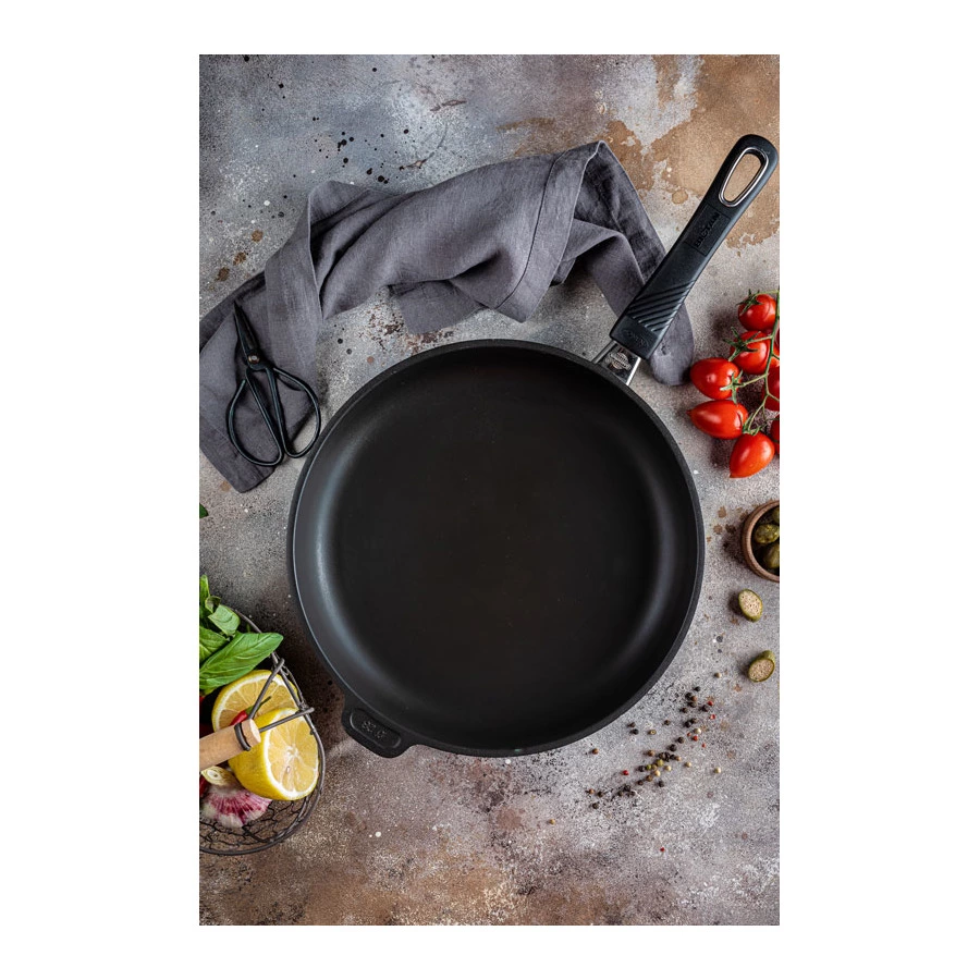 Сковорода индукционная высокая со съемной ручкой Gastrolux 24х7 см, алюминий литой, черная