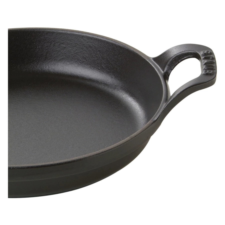 Сковорода круглая с двумя ручками Staub 16 см, чугун, черная, для индукции, духовки, п/к