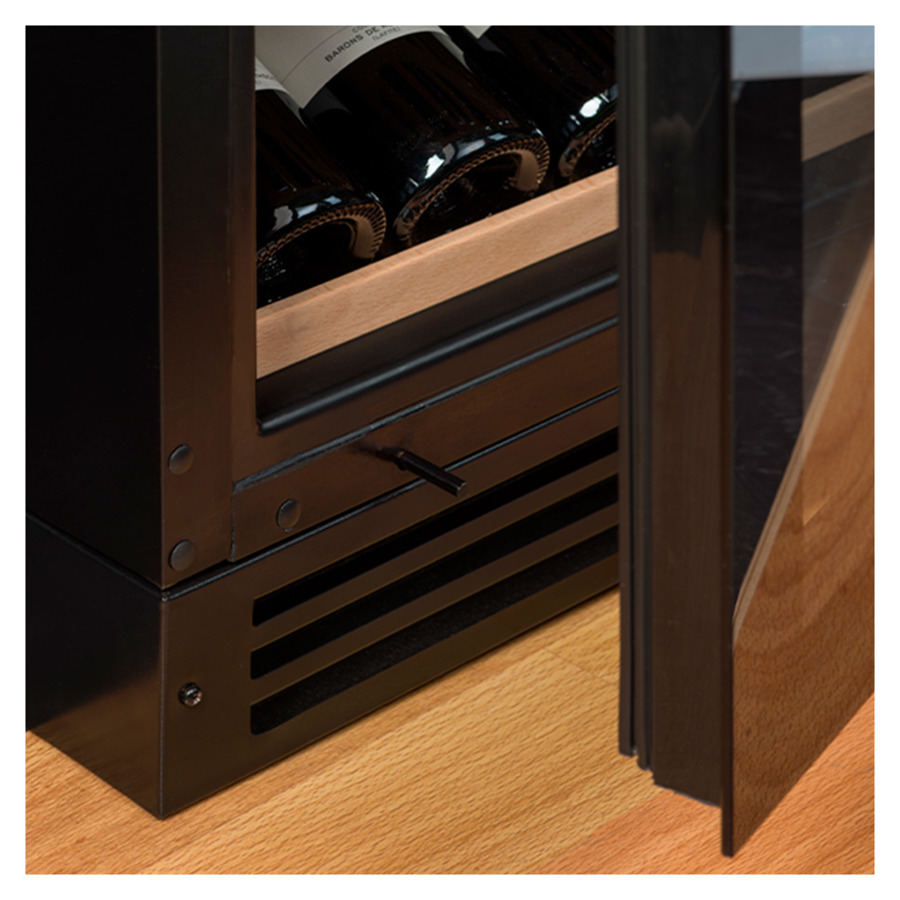 Холодильник винный Avintage AVU53FPREMIUM 62х65х86 см, сталь нержавеющая, черный