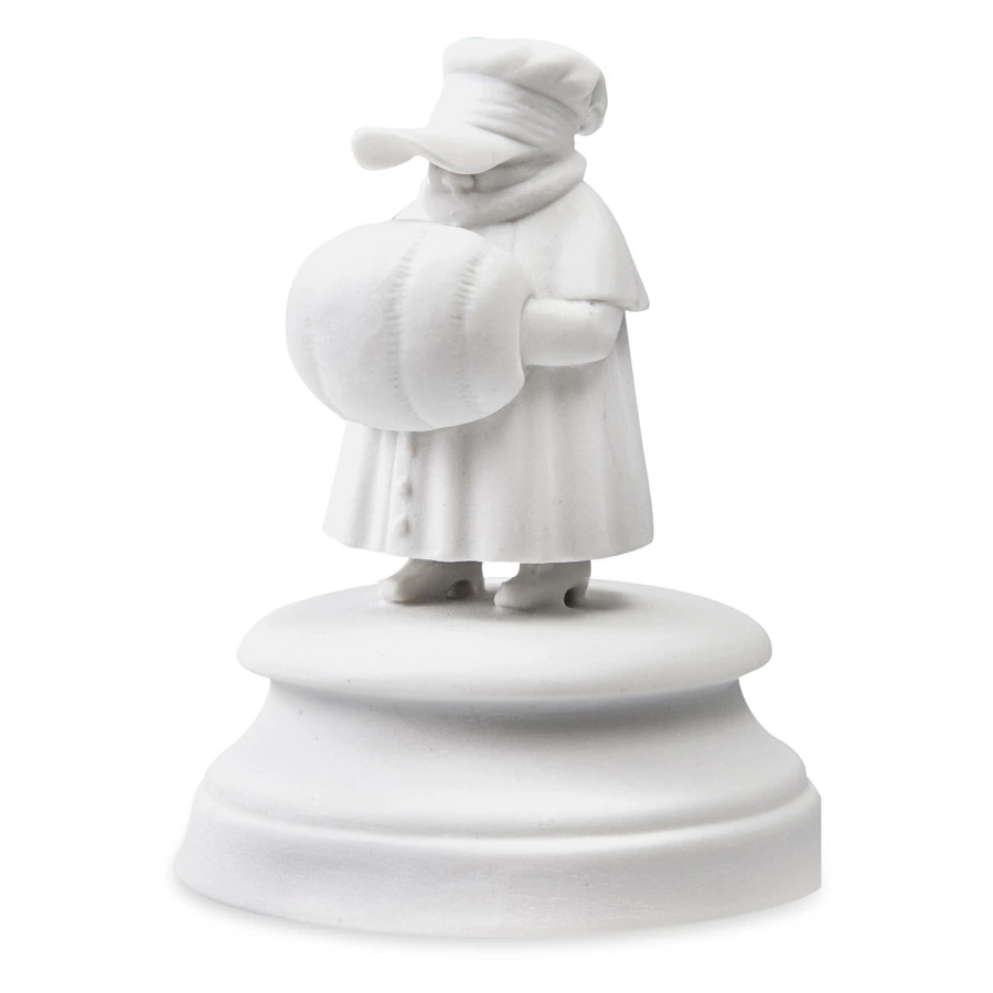 Скульптура ИФЗ Восьмой гость 9,2х6,4 см, фарфор твердый, белая