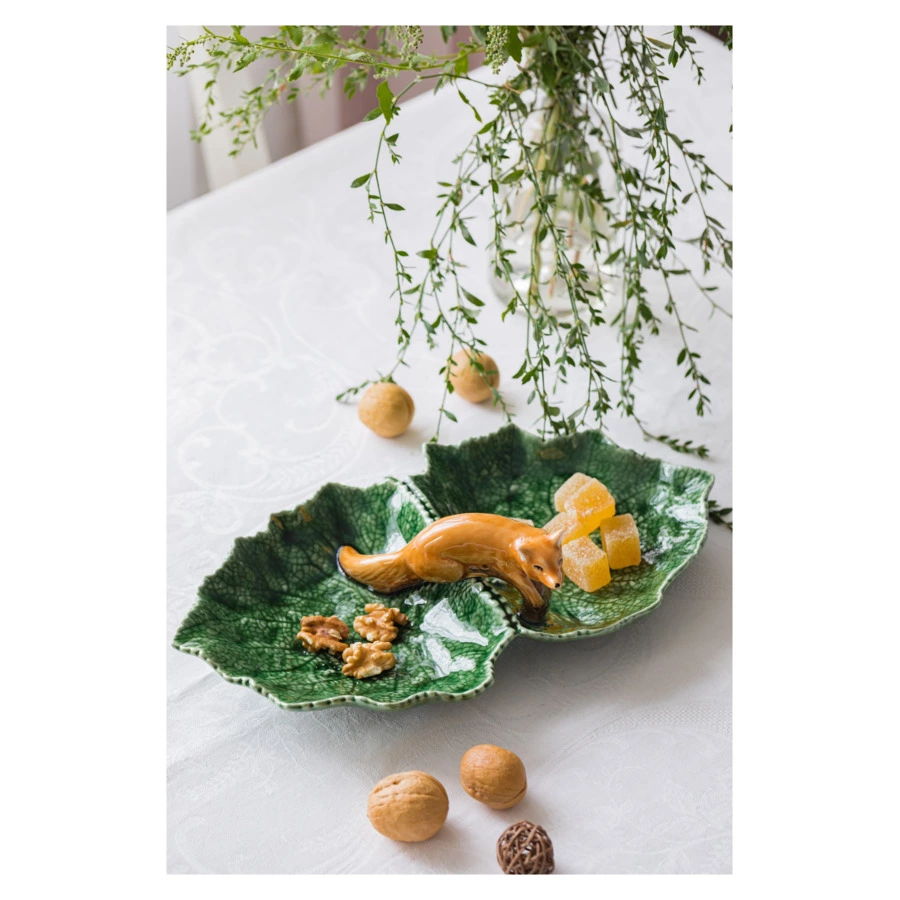 Блюдо двухсекционное Bordallo Pinheiro Листья 34 см, с лисой, керамика