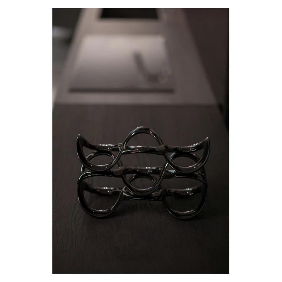 Подставка для бутылок Guzzini Cuvee 11x33x17 см, акрил, черная