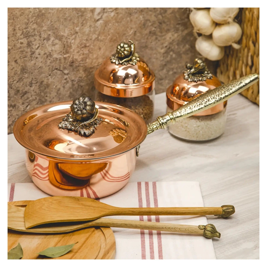 Сотейник с резной ручкой с лужением Кольчугинский мельхиор Чеснок d7,5 см, медь-Sale