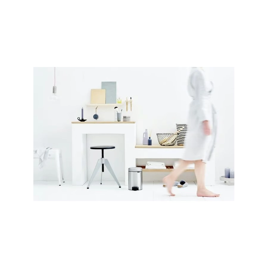 Ведро для мусора с педалью Brabantia NewIcon 3 л, сатинированный хром