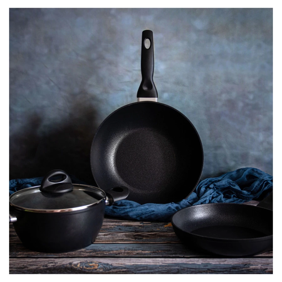 Сковорода антипригарная индукционная Barazzoni Dolomitica Extra Black 24 см, алюминий кованый