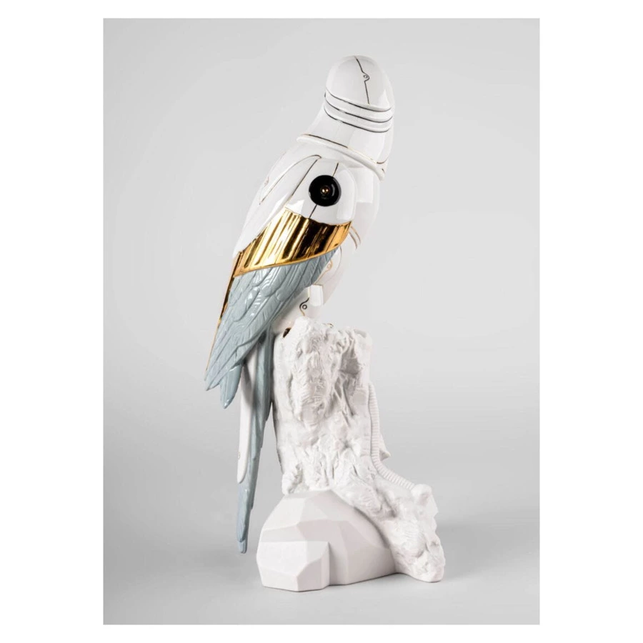 Фигурка Lladro Попугай Ара-киборг 20х22х45 см, фарфор