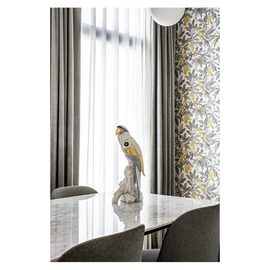 Фигурка Lladro Попугай Ара-киборг 20х22х45 см, фарфор