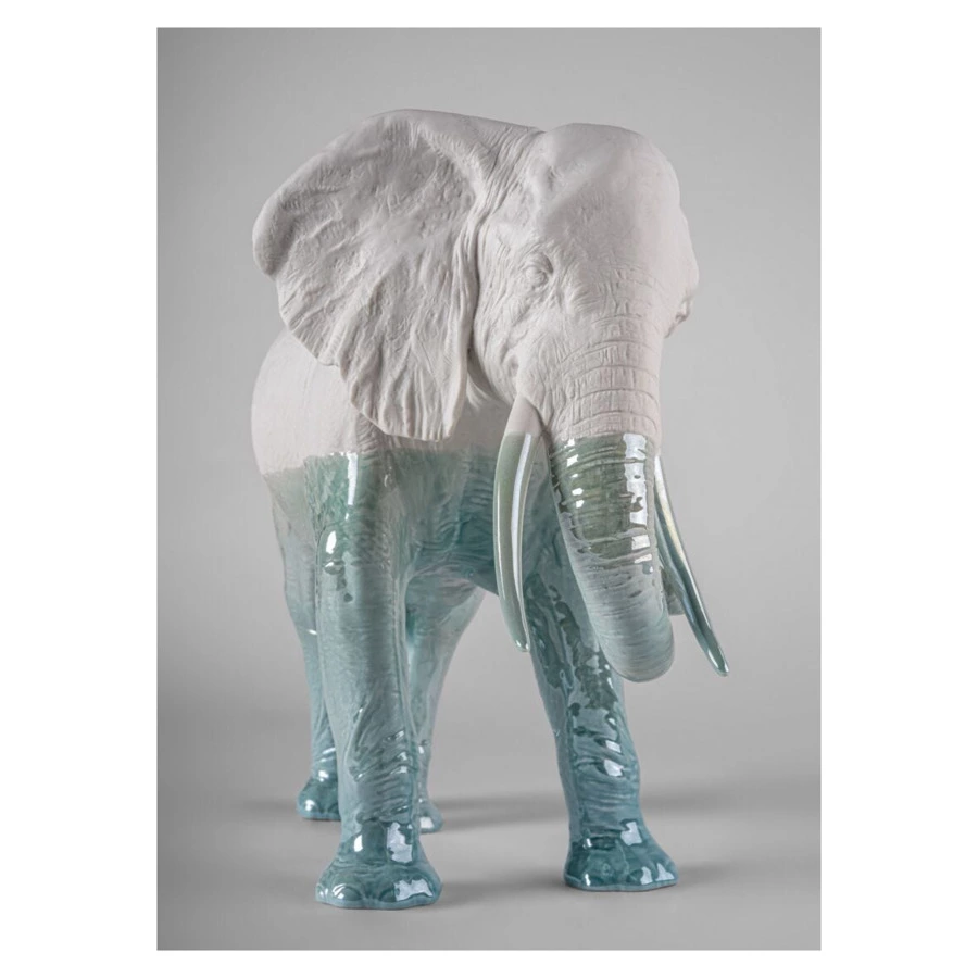 Фигурка Lladro Слон под водой 27x36x14 см, фарфор