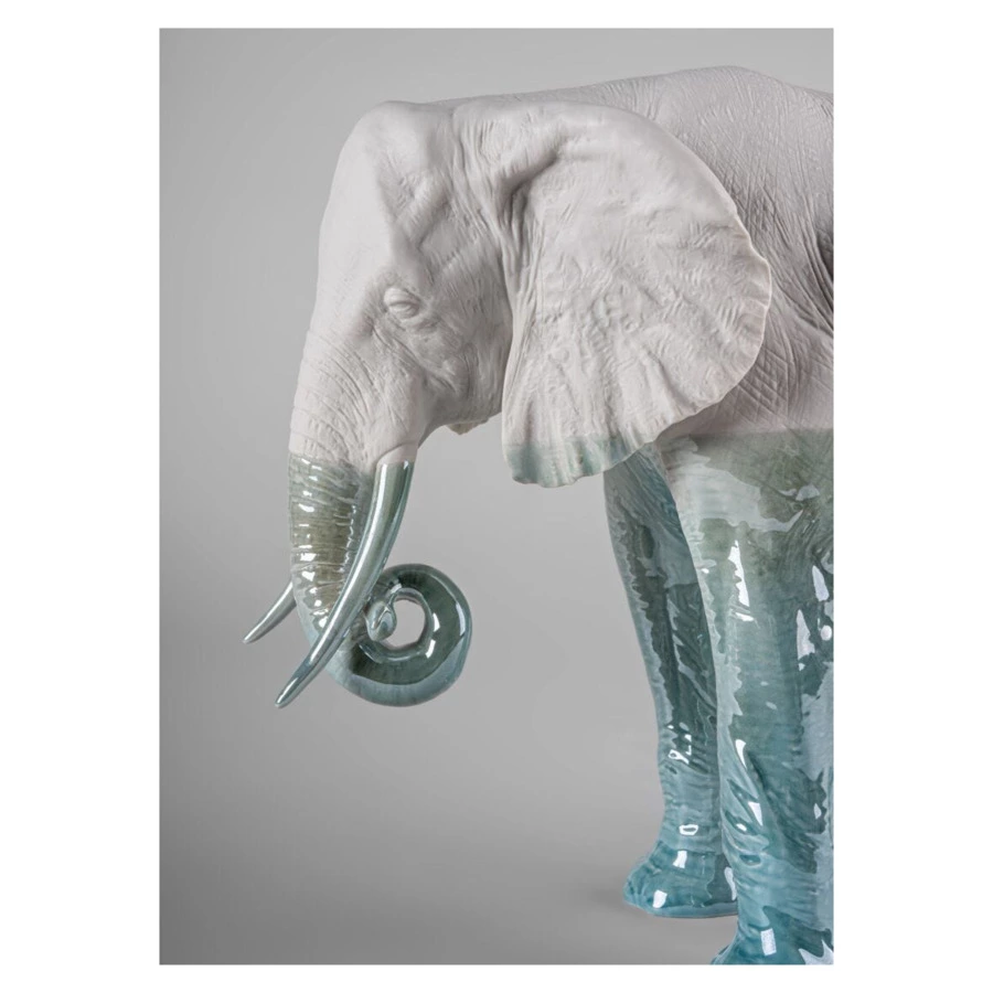 Фигурка Lladro Слон под водой 27x36x14 см, фарфор