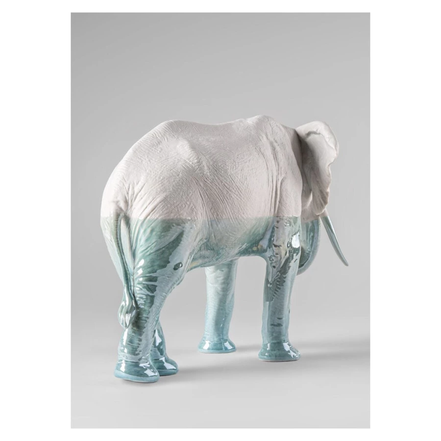 Фигурка Lladro Слон под водой 27x36x14 см, фарфор