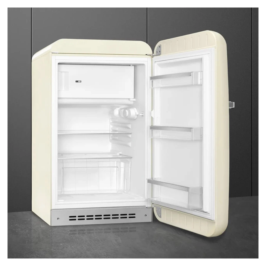 Холодильник однодверный стиль 50-х годов SMEG FAB10RCR6 54,5 см, 122 л, кремовый