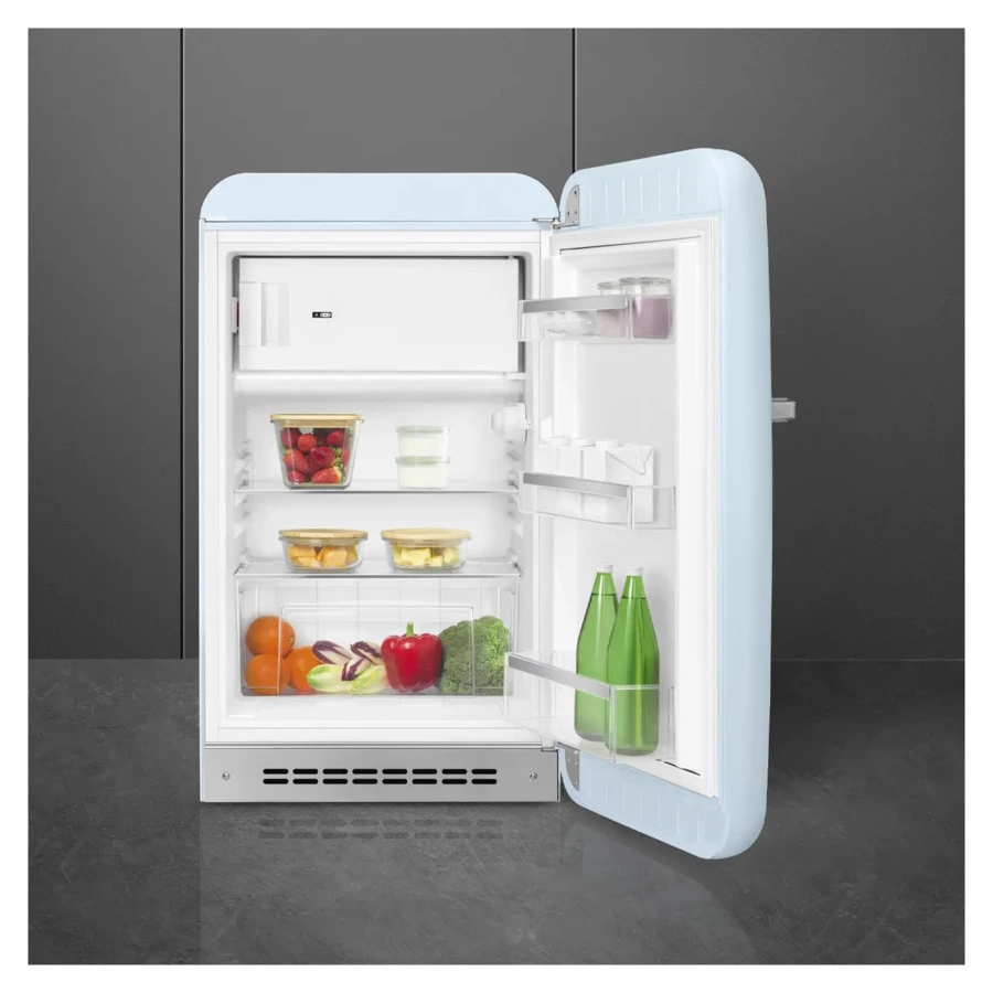 Холодильник однодверный стиль 50-х годов SMEG FAB10RPB6 54,5 см, 122 л, пастельный голубой