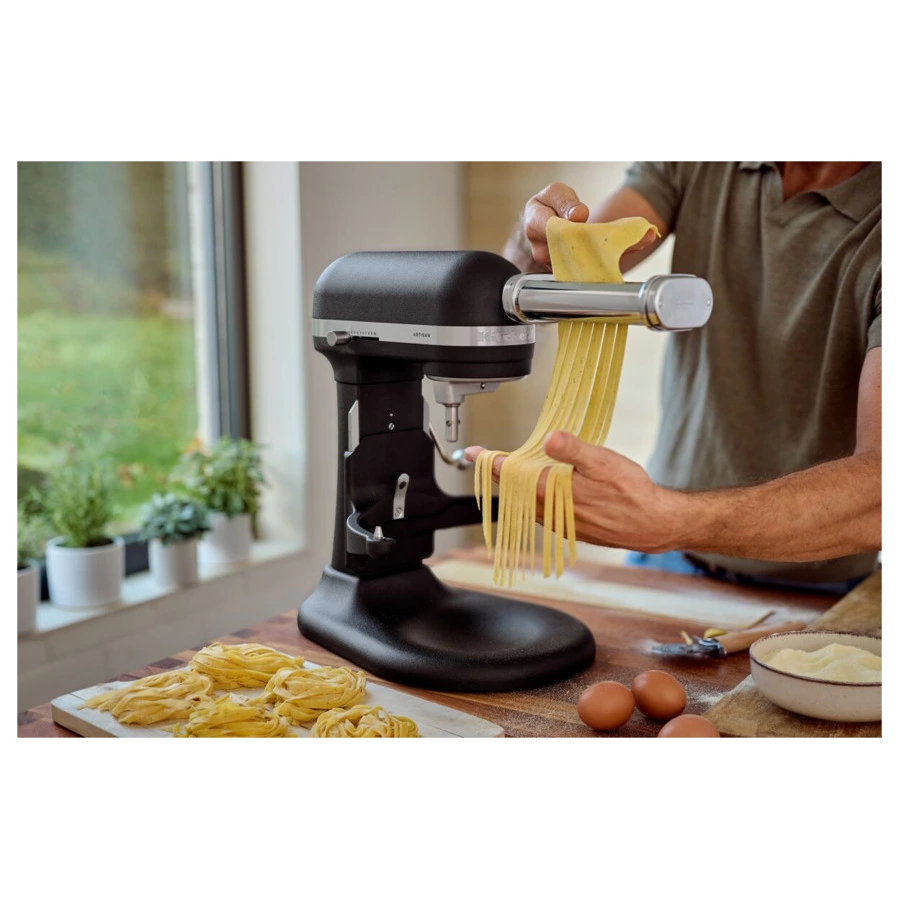 Миксер планетарный KitchenAid Artisan, подъемная чаша 6,6 л, 4 насадки, 5KSM70SHXEBM, черный матовый