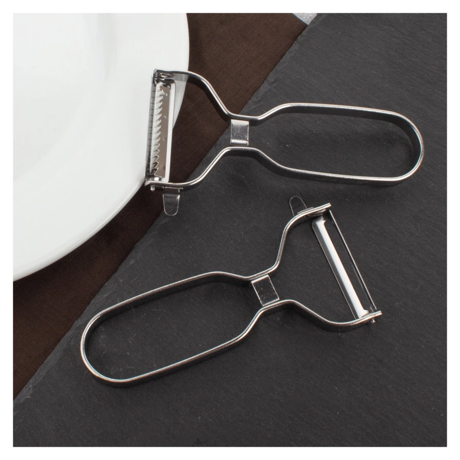 Нож для чистки овощей и фруктов с плавающим лезвием Arcos Kitchen gadgets 11 см, сталь нержавеющая