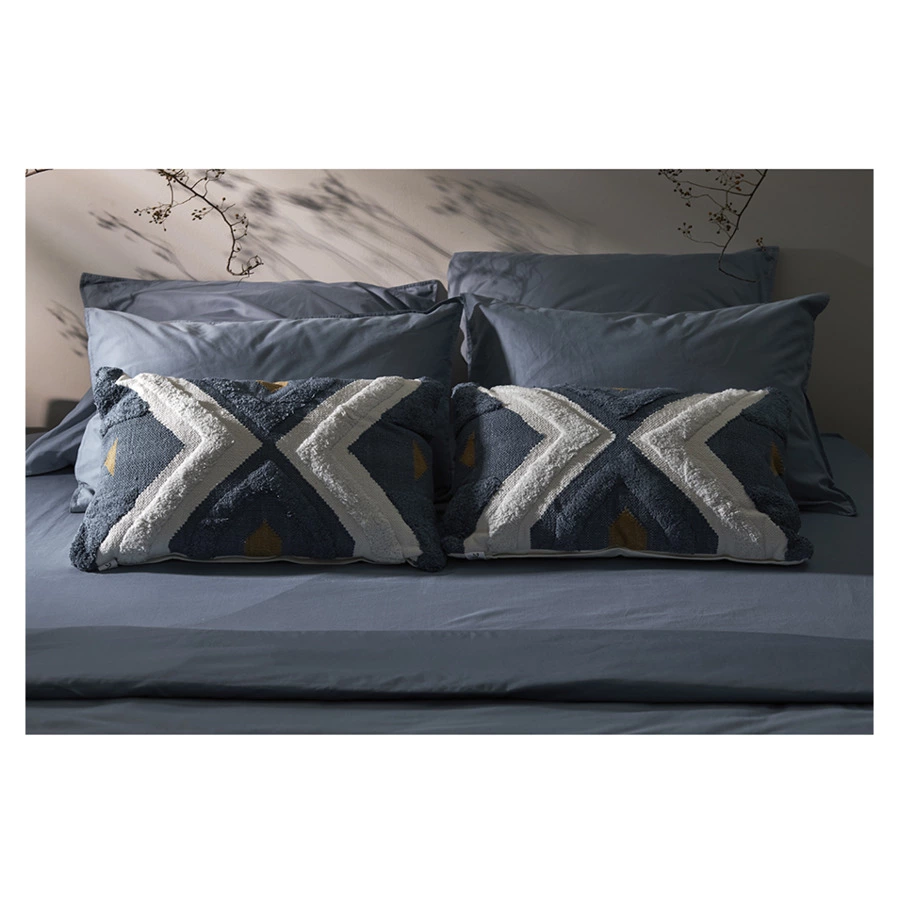 Набор из двух наволочек с брашинг-эффектом Tkano Essential 70х70 см, 100% сатин, джинсово-синий