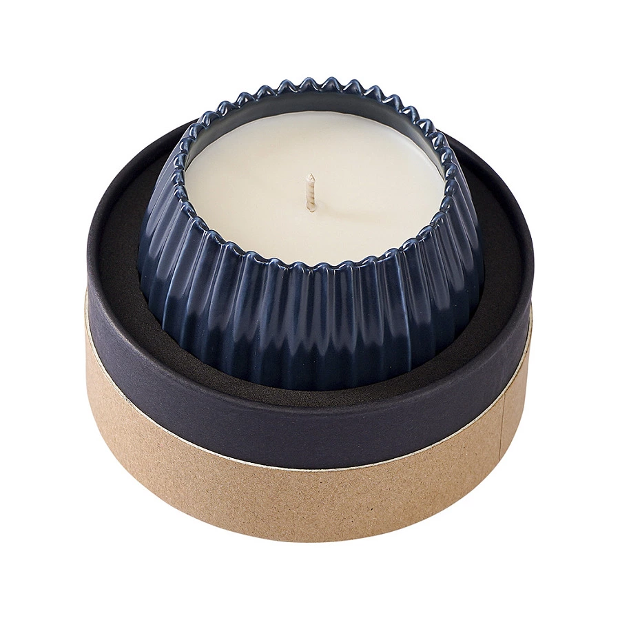 Свеча ароматическая Tkano Edge Black Ink, 30 часов, синяя