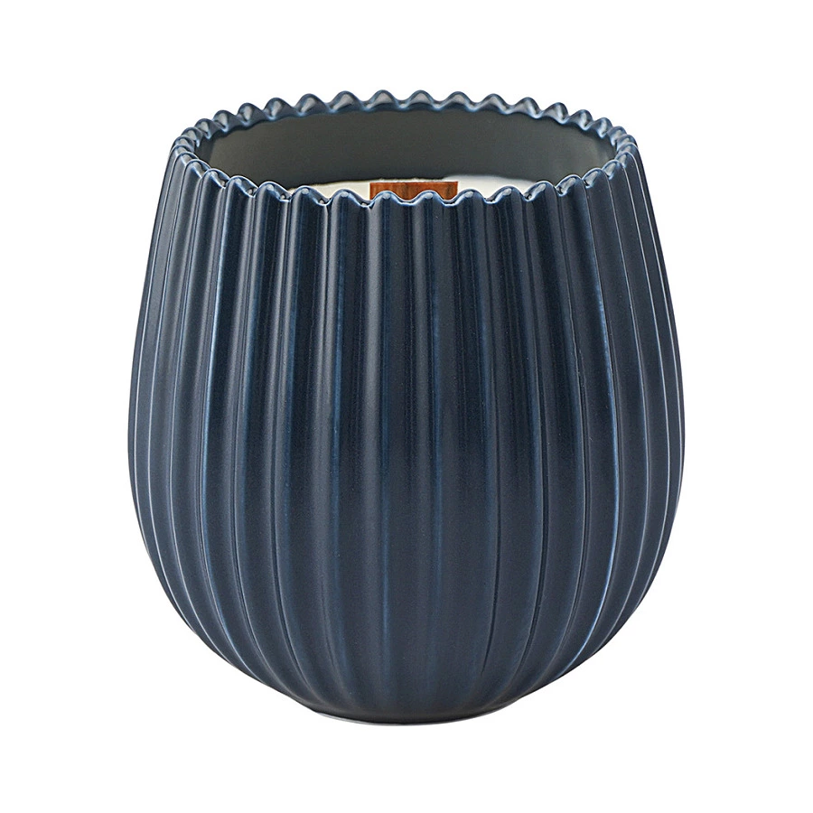 Свеча ароматическая с деревянным фитилём Tkano Edge Italian Cypress, 60 часов, синяя