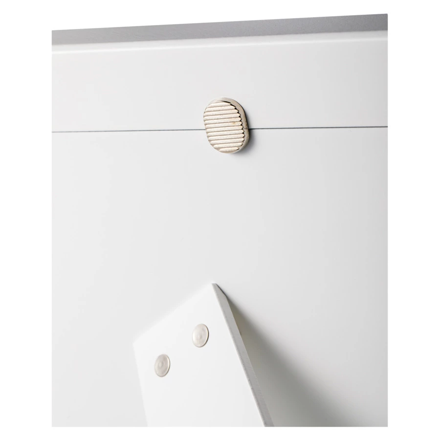 Рамка для фото Intersilver Твист 18x24 см, алюминий с посеребрением