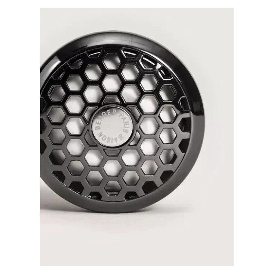 Автодиффузор-клипса Maison Berger Иллюзия с ароматом Дикие Земли