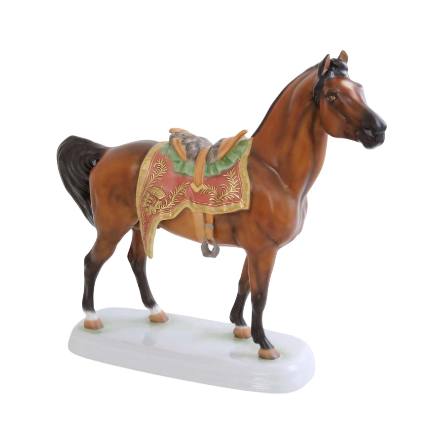 Фигурка Herend Оседланная лошадь 38х12 см, фарфор