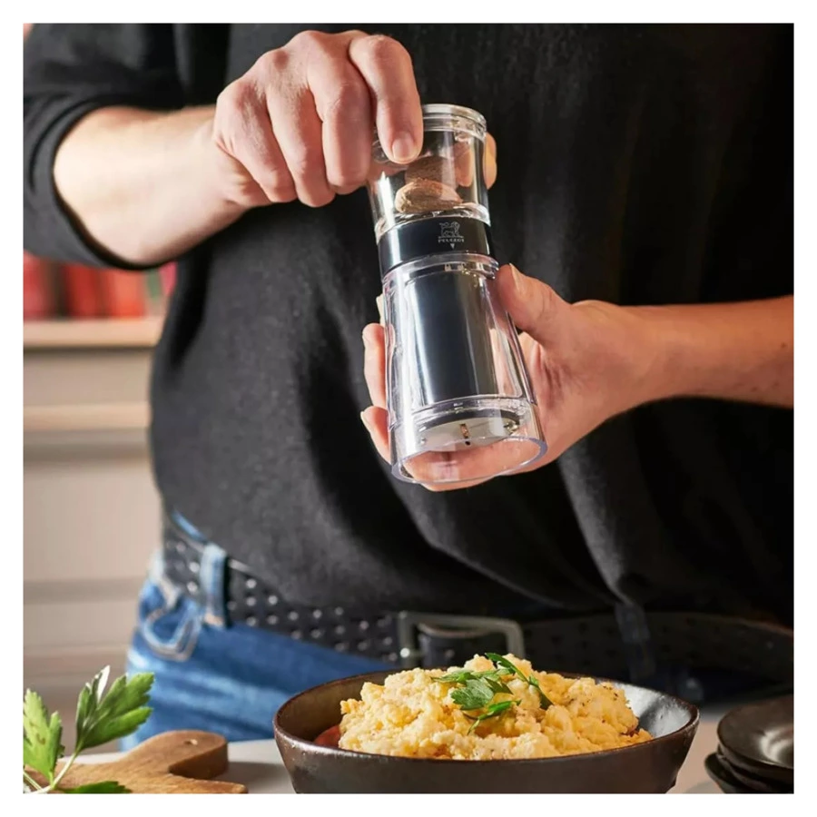 Мельница для мускатного ореха Peugeot Goa 15 см, пластик