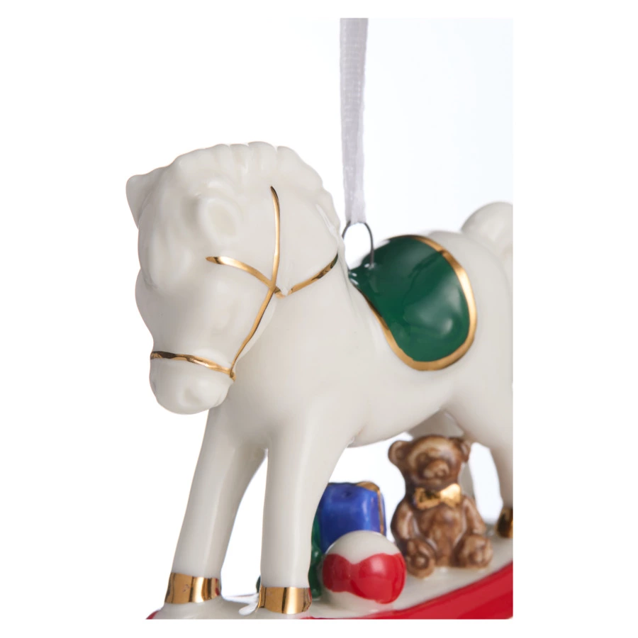 Елочное украшение Decor de table Лошадка, зеленое седло 9х3х8 см, фарфор