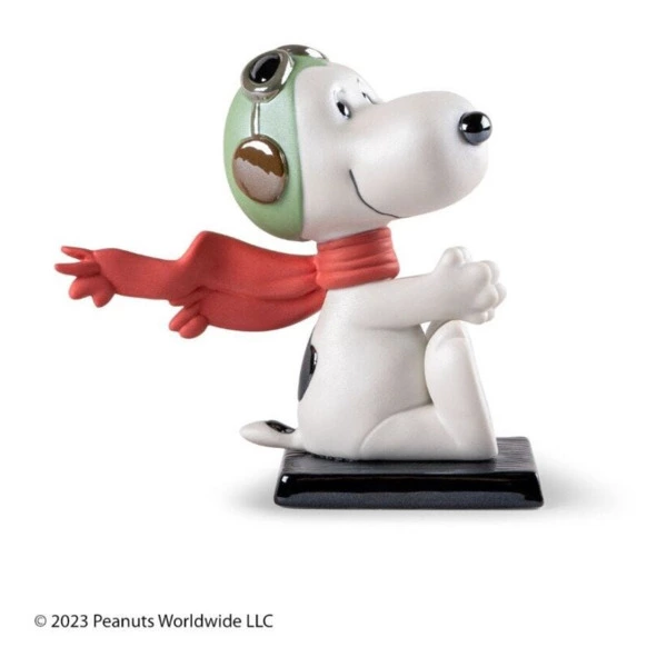 Фигурка Lladro Снупи Летчик-ас 7х16 см, фарфор