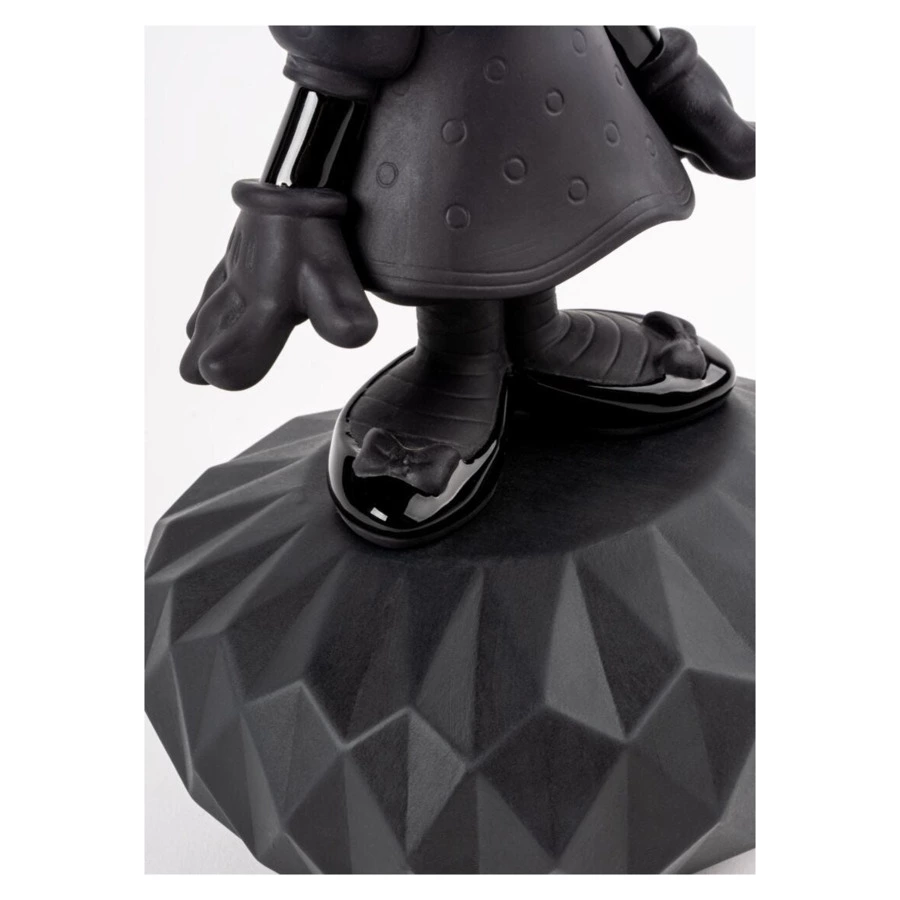 Скульптура Lladro Минни 31 см, черная, фарфор