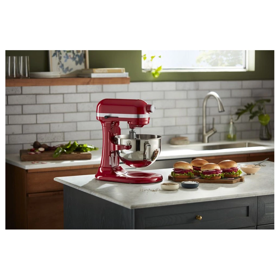 Миксер планетарный с подъемной чашей 5,2 л KitchenAid Heavy Duty 5KSM55SXXEER, красный