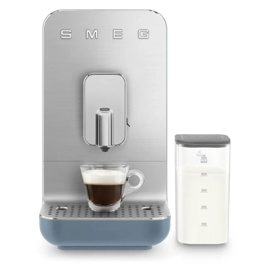 Кофемашина автоматическая SMEG BCC13SBMEU Collezione  с молочной системой, синий шторм