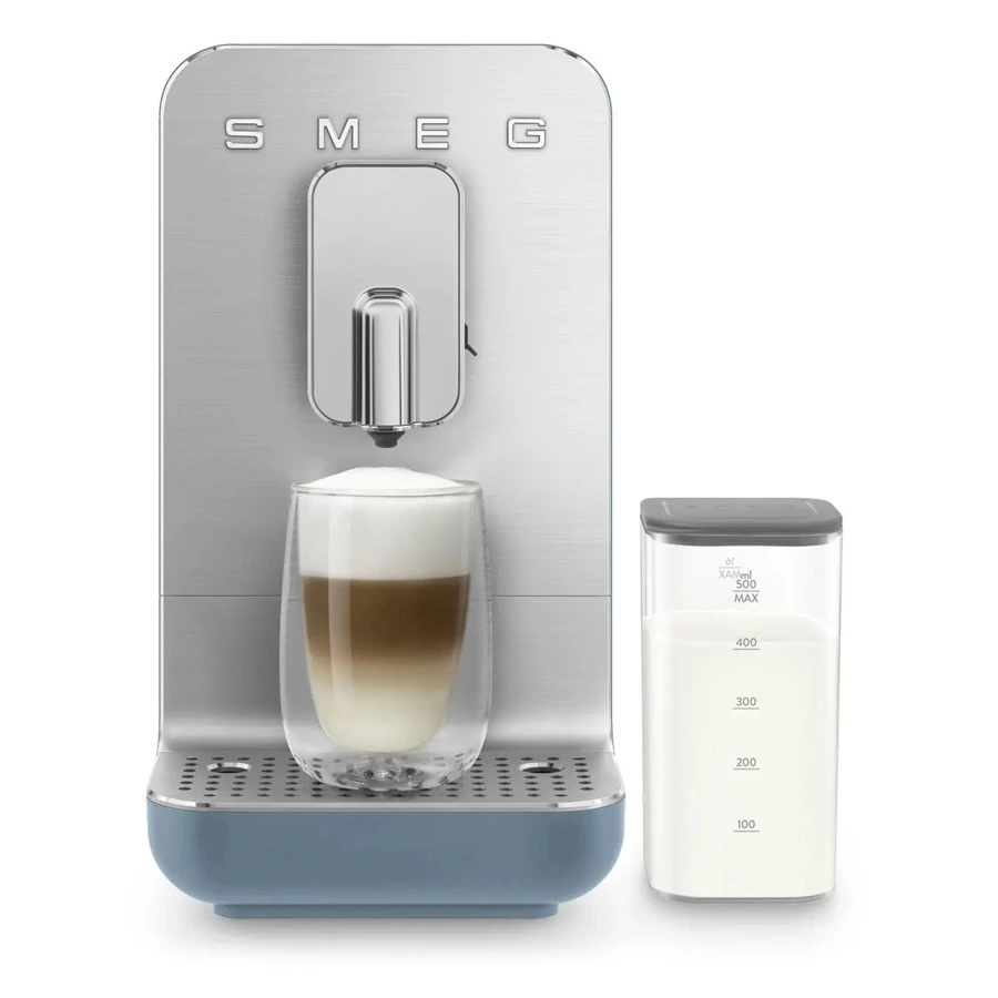 Кофемашина автоматическая SMEG BCC13SBMEU Collezione  с молочной системой, синий шторм