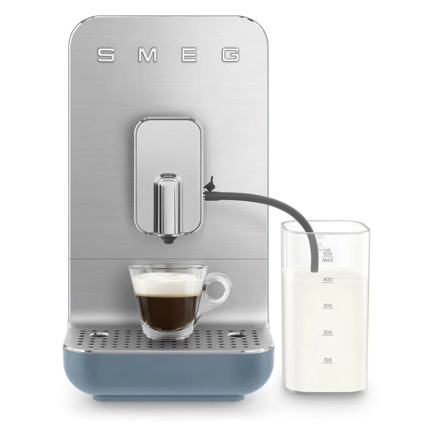 Кофемашина автоматическая SMEG BCC13SBMEU Collezione  с молочной системой, синий шторм