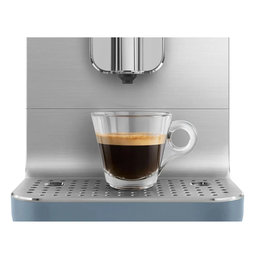 Кофемашина автоматическая SMEG BCC13SBMEU Collezione  с молочной системой, синий шторм