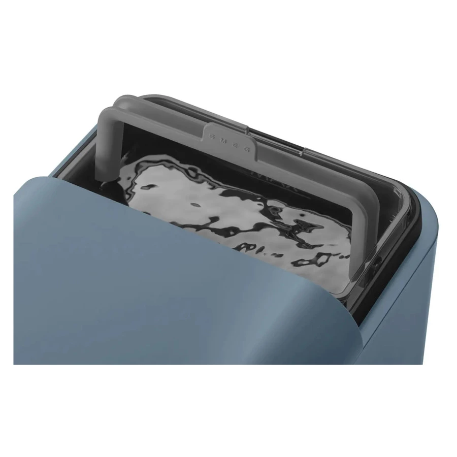 Кофемашина автоматическая SMEG BCC13SBMEU Collezione  с молочной системой, синий шторм