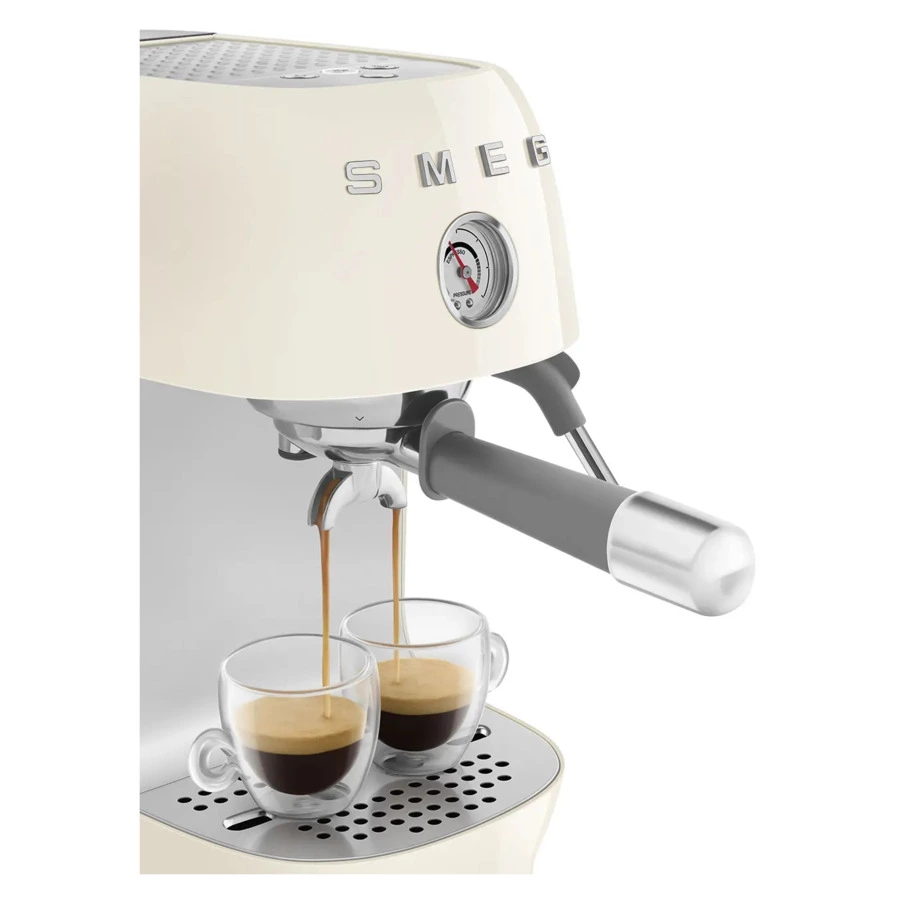 Кофемашина-эспрессо рожковая SMEG ECF03CREU, литой алюминий, кремовая