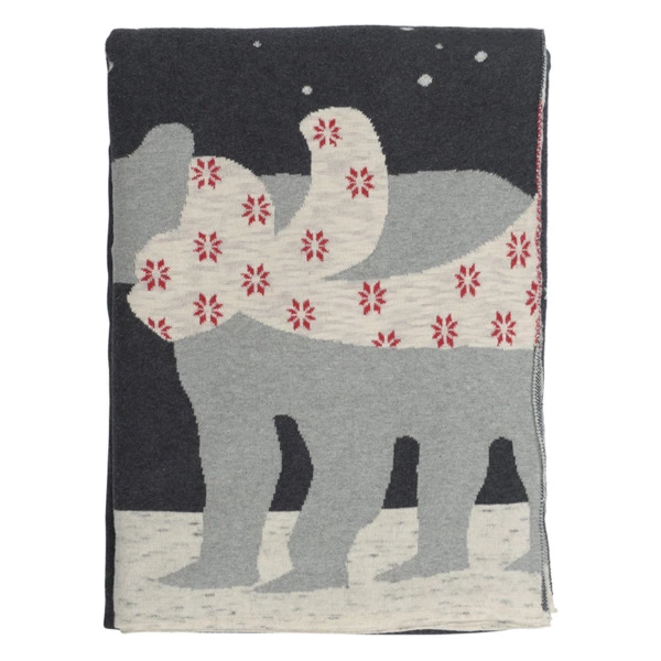 Плед из хлопка с новогодним рисунком Tkano Polar bear New Year Essential, 130х180 см