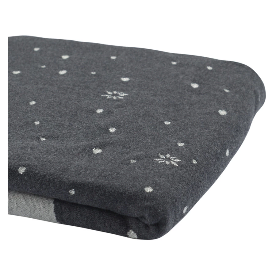 Плед из хлопка с новогодним рисунком Tkano Polar bear New Year Essential, 130х180 см