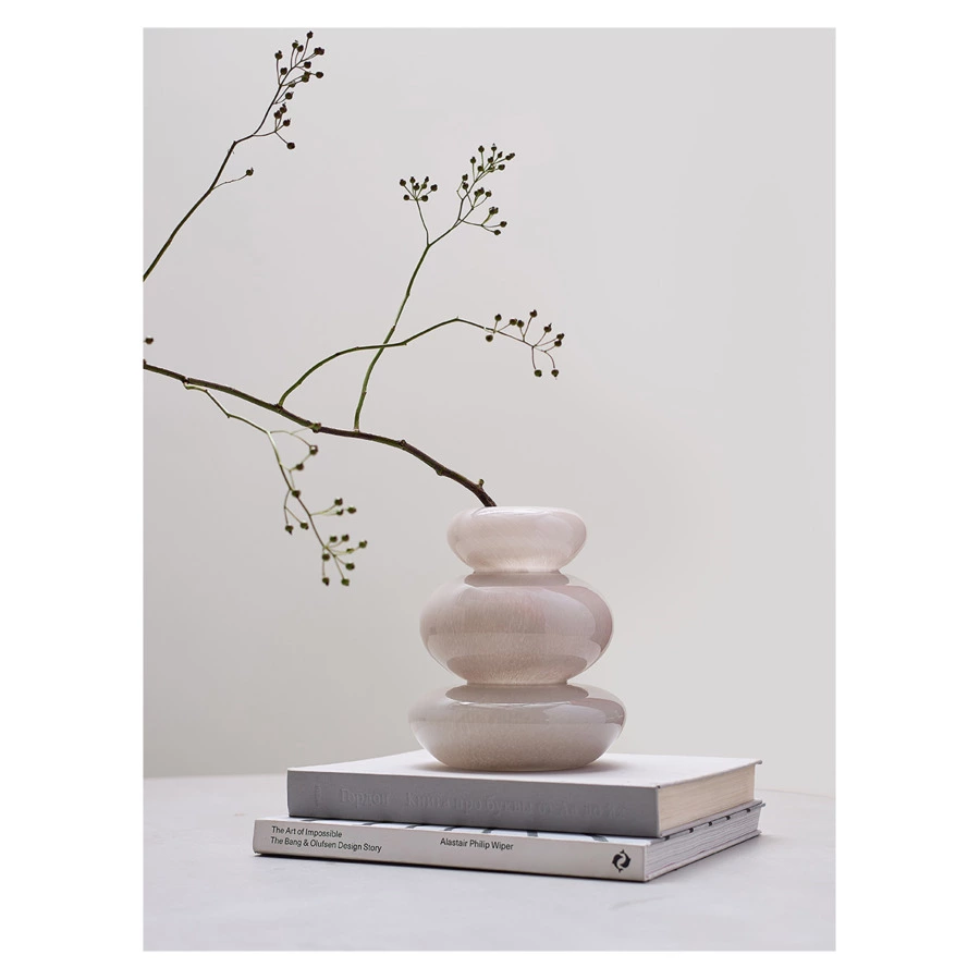 Ваза для цветов Bergenson Bjorn Riverstone, 20 см, стекло, жемчужно-серая