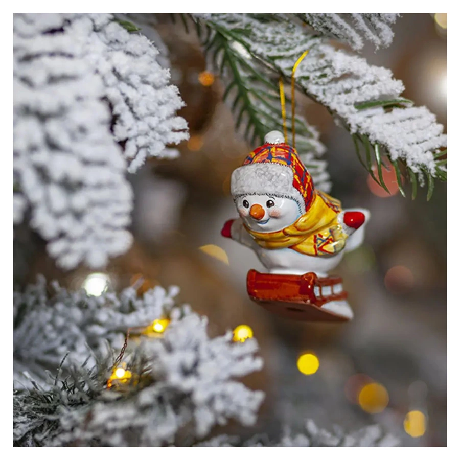 Елочная игрушка Снеговик на санках Ярославская керамическая мануфактура