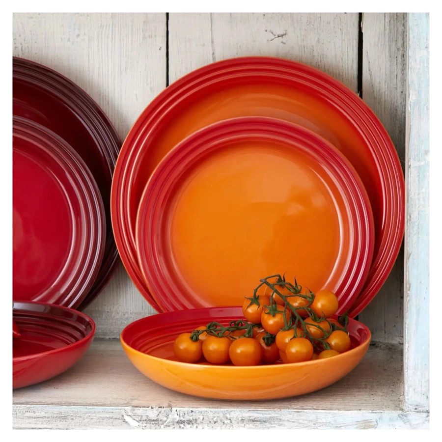 Тарелка десертная Le Creuset 22 см, каменная керамика, оранжевый