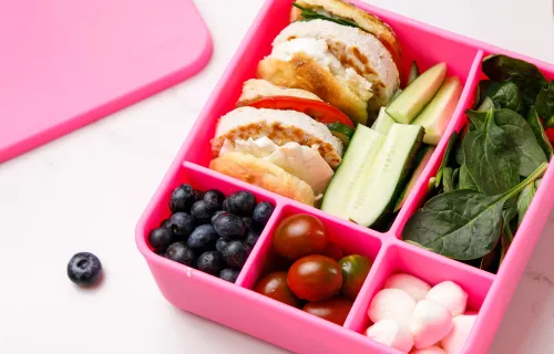 Бургер с куриной котлетой 